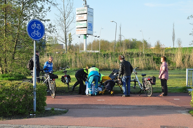 Fietsster gewond na botsing met andere fietser op Halve Zolenpad Waalwijk