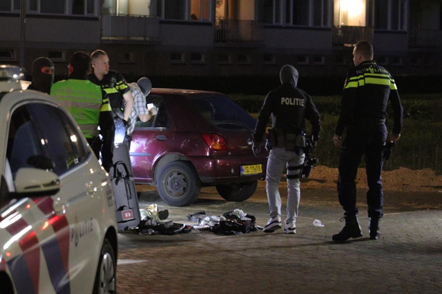Man (27) doodgeschoten door politie bij aanhouding aan het Larixplein Waalwijk