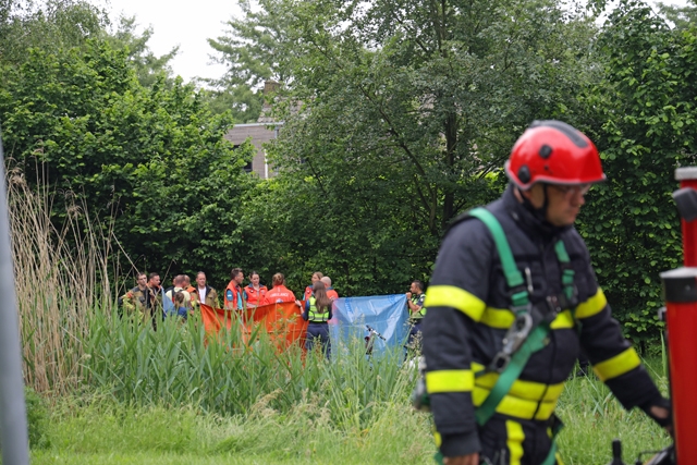 Overleden persoon aangetroffen in sloot aan het Halve Zolenpad Waalwijk