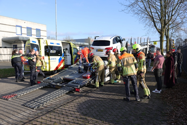 Brandweer uitgerukt voor ernstig ongeval aan de Havenweg in Waalwijk